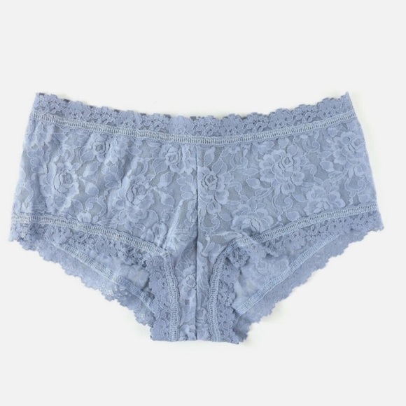(2) HANKY PANKY Signature Lace Boyshorts - Picture 5 of 5